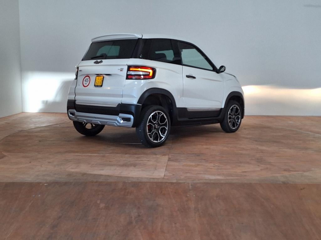 Ligier Js60 brommobiel sport sun