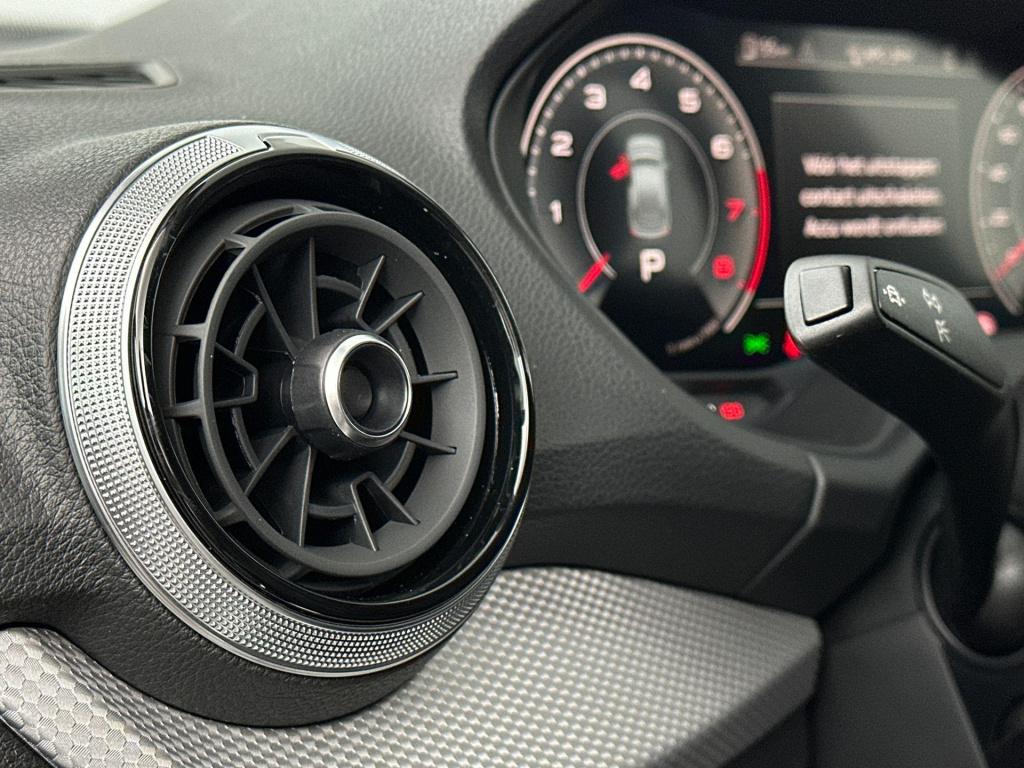 Audi Q2 advanced edition 35 tfsi 110 kw / 150 pk hatchback