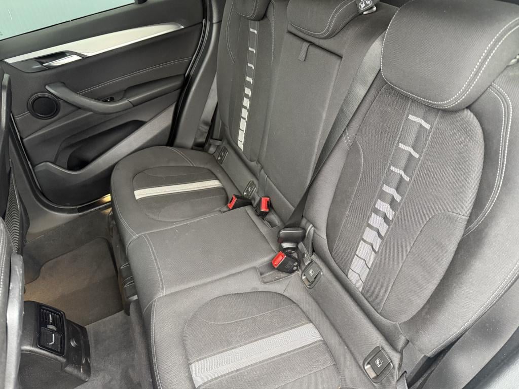 BMW X1 sdrive18i automaat executive sportline