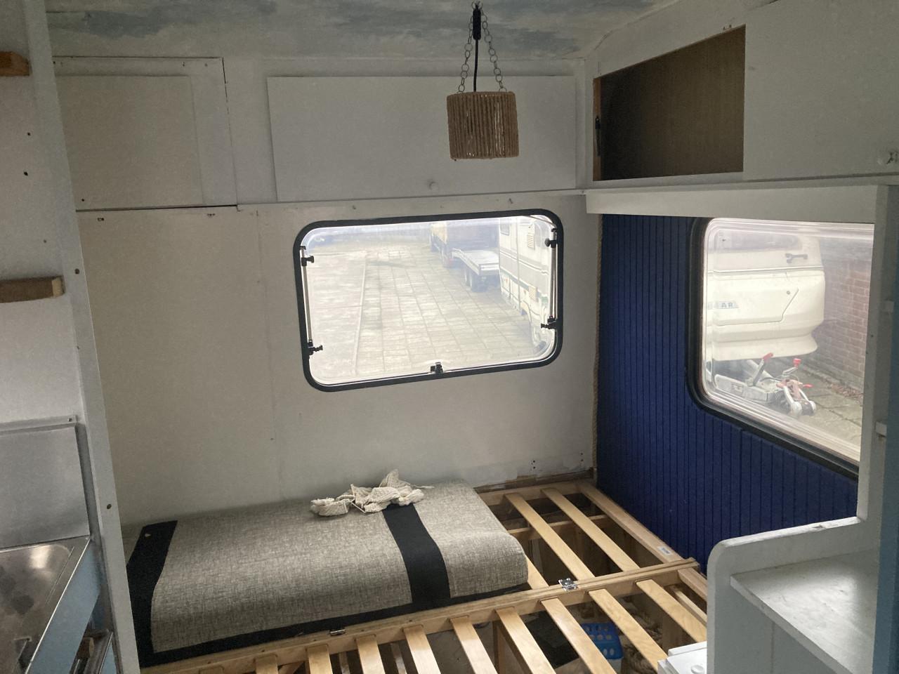 Beyerland uit 1990  NL kenteken  | Zwarte Cross | Keet |