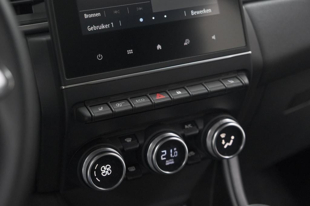 Renault Captur tce 90 evolution | parkeersensoren | apple carplay | climate