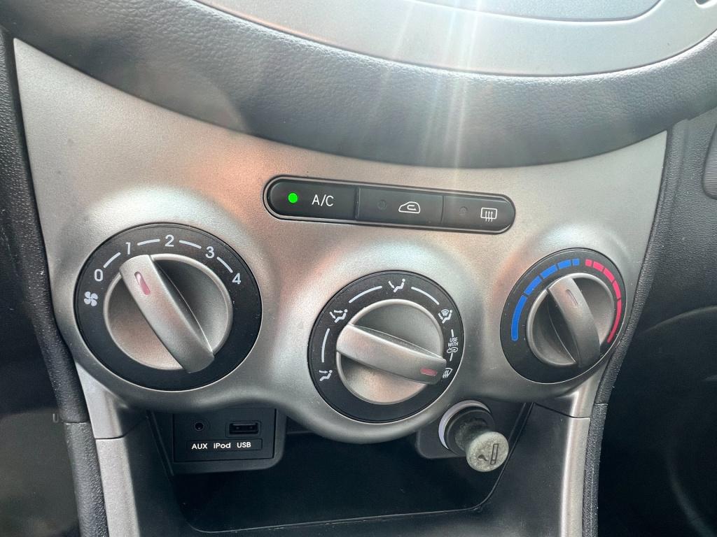 Hyundai I 10 1.2 i-motion cool, airco enz..