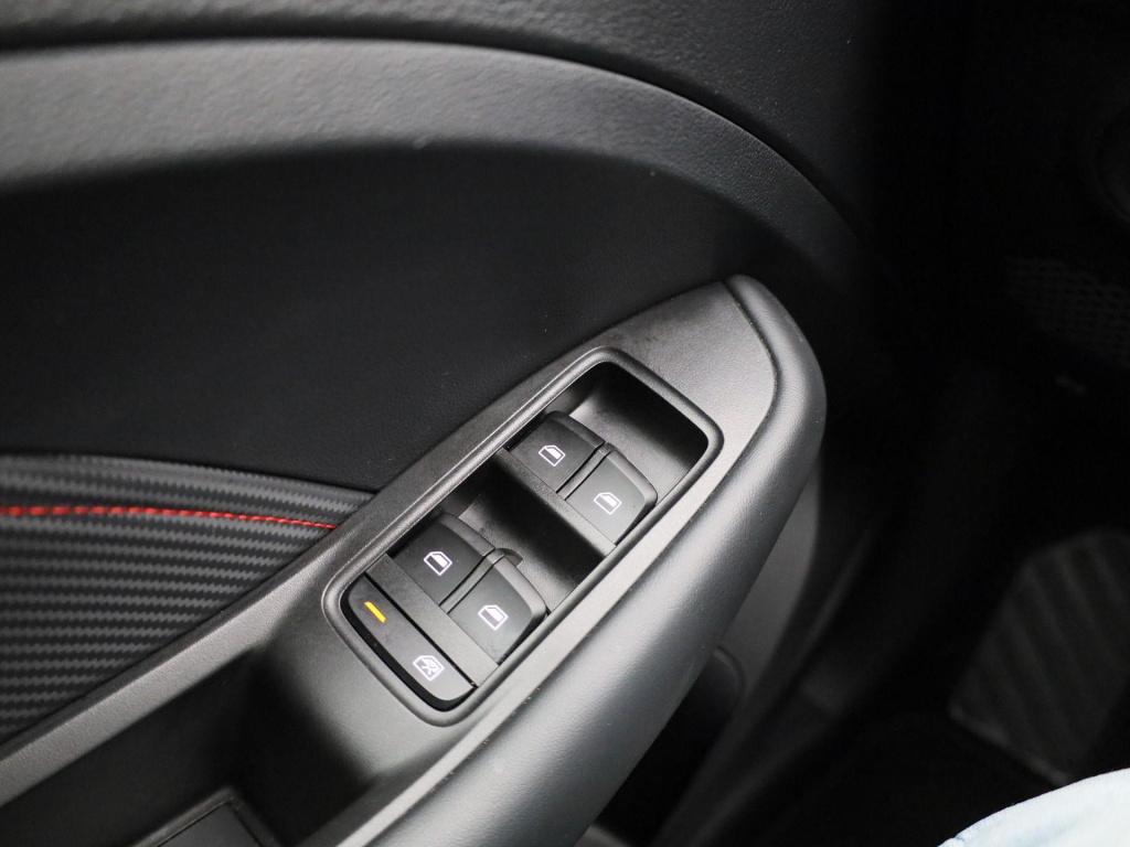 MG Zs Ev ev long range luxury 70 kwh