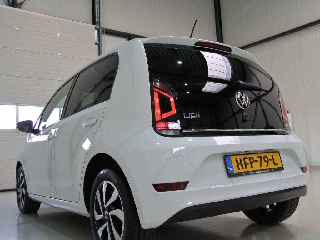 Volkswagen UP! 1.0 active 5drs. | private lease!