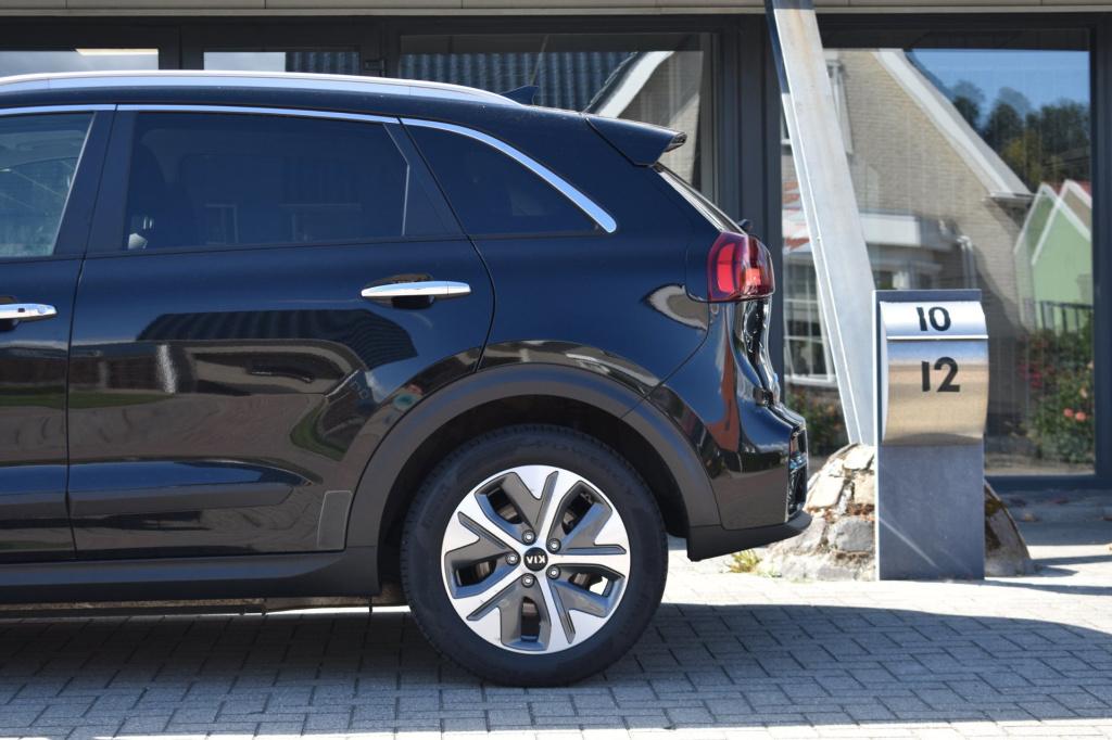 Kia E-niro dynamicplusline 64 kwh soh 100% | stoelverwarming | schuifdak | 
