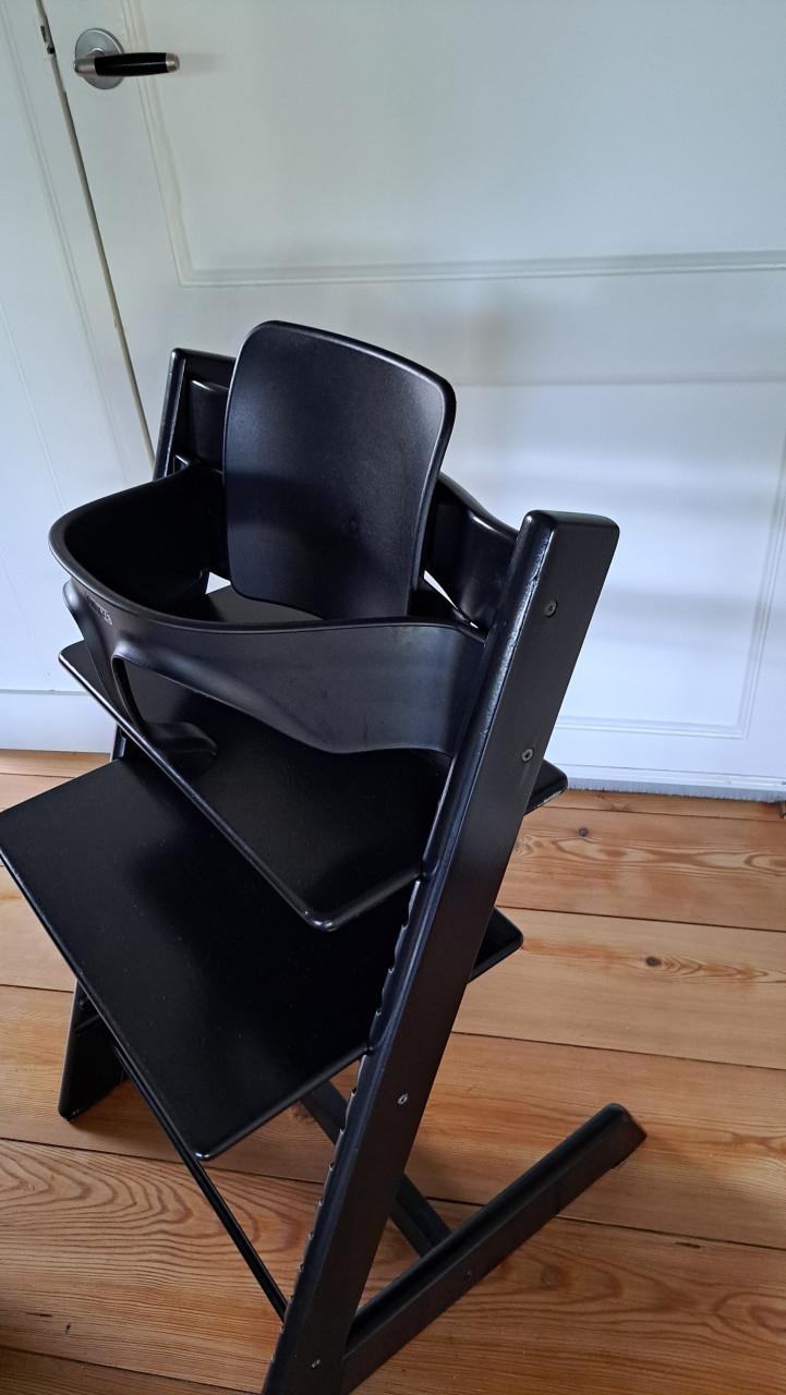 Stokke Tripp Trapp zwart complete set met Newbornset en verkleiner