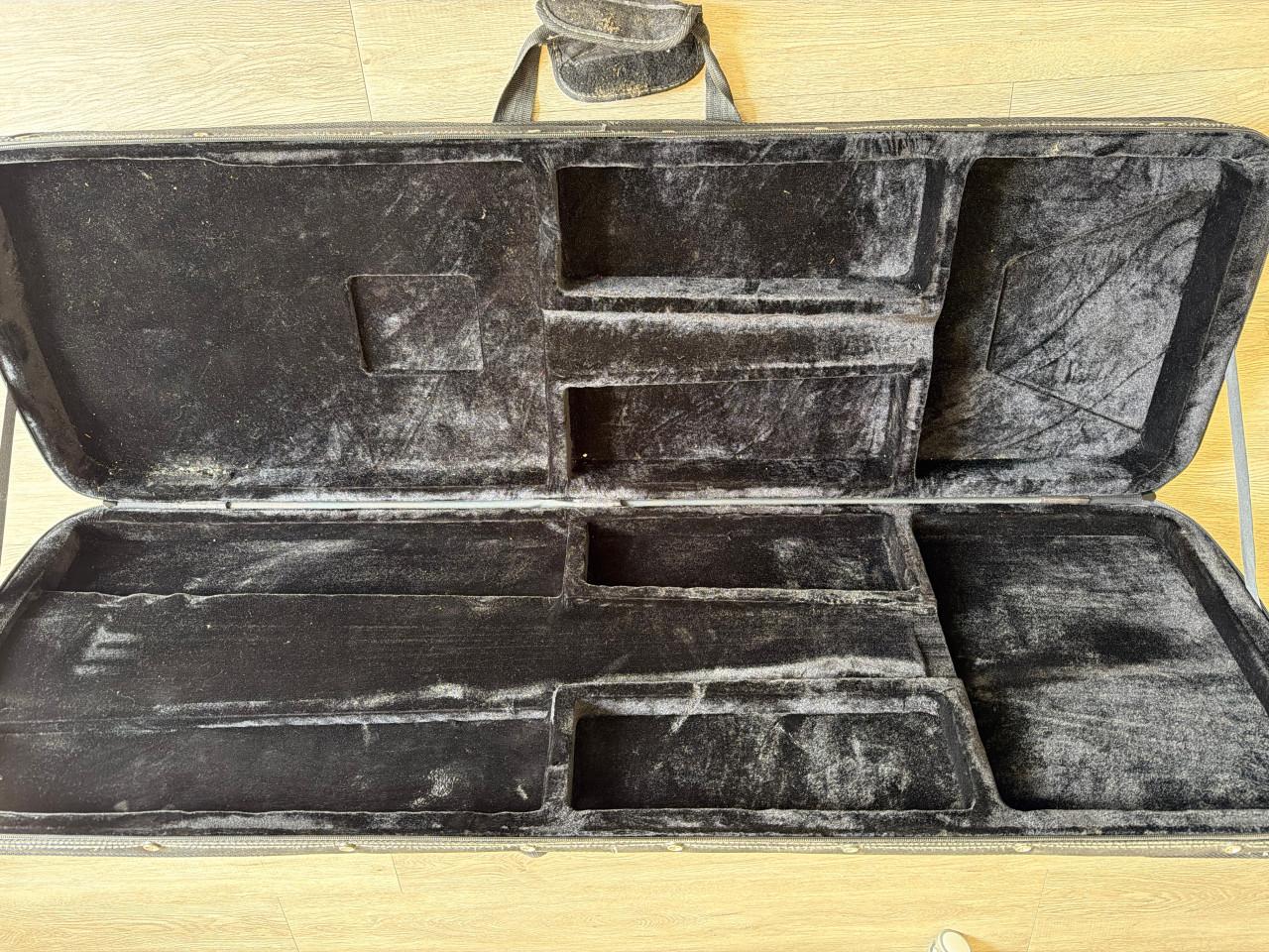 Tobago softcase voor basgitaar