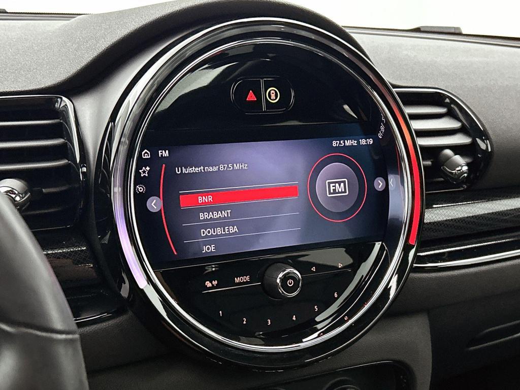 Mini Clubman 2.0 jcw all4 john cooper works | automaat | panoramadak | navi