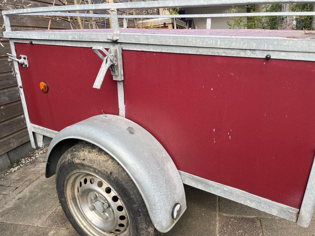 Aanhangwagen dicht