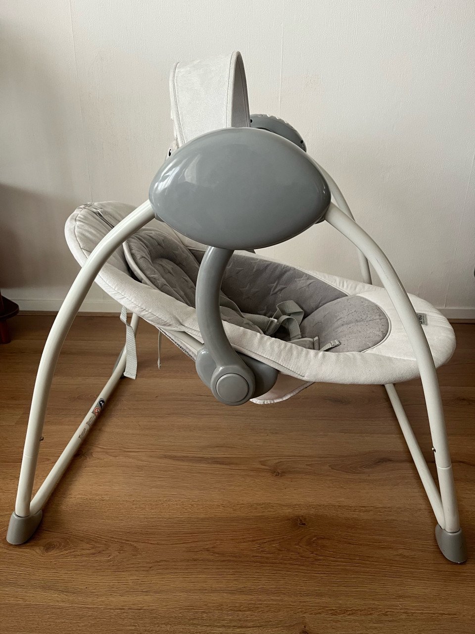 Elektrische babyschommel – Portfino (zo goed als nieuw)