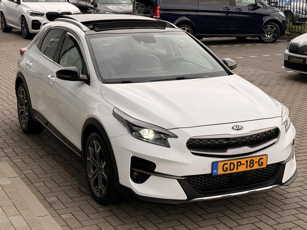 Kia Xceed 1.6 gdi phev dynamicplusline | pano | trekhaak | stoel/stuur verw