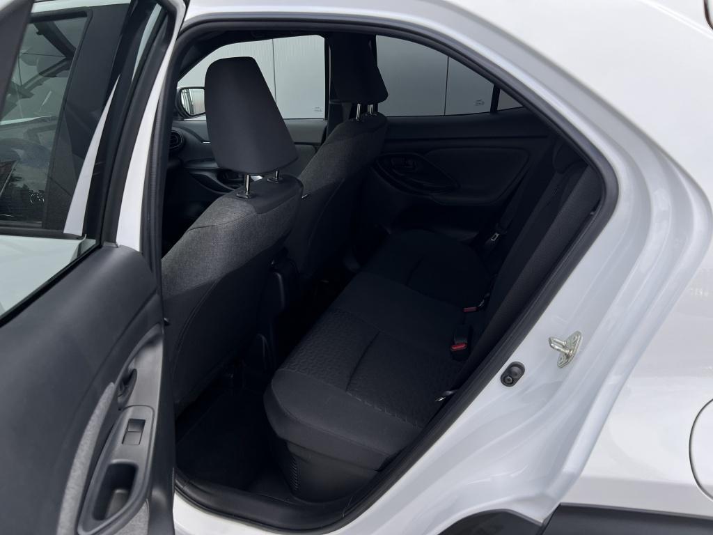 Toyota Yaris Cross 1.5 hybrid first ed. | nl auto | dealerondehouden |