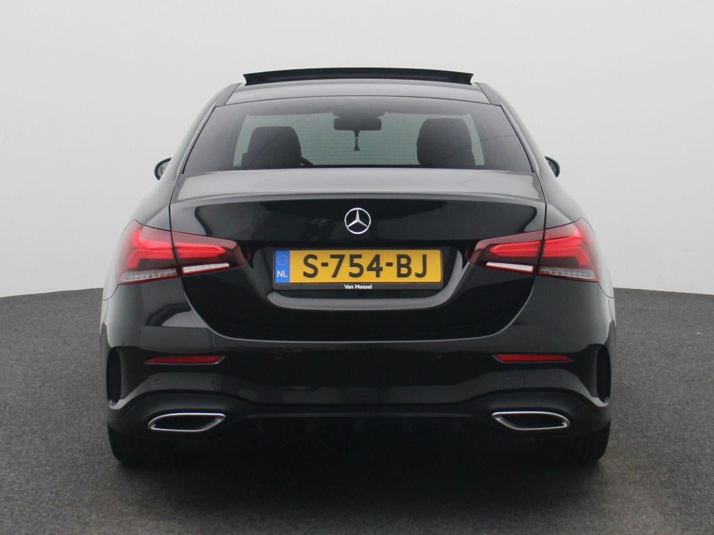 Mercedes-Benz A-Klasse 250 premium | automaat | panorama dak | virtual cock