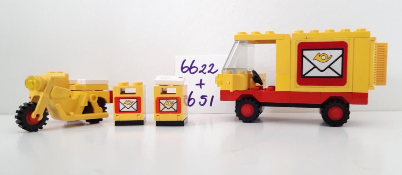Lego Classic 6622 + 6651: postbode op motorfiets en postbus met chauffeur
