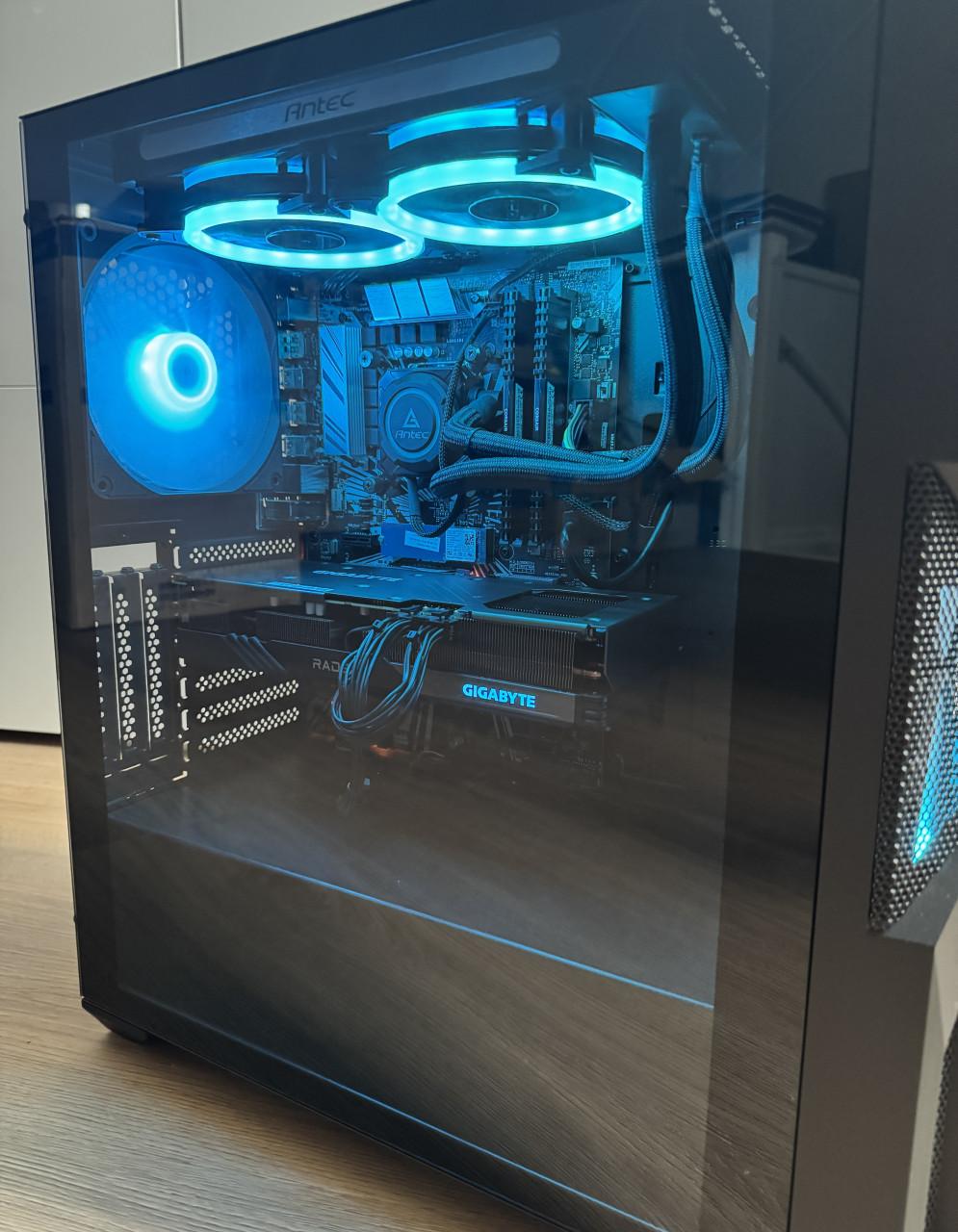 Krachtige Gaming PC – i5-8500, RX 7600 XT 16GB, 32GB RAM, RGB