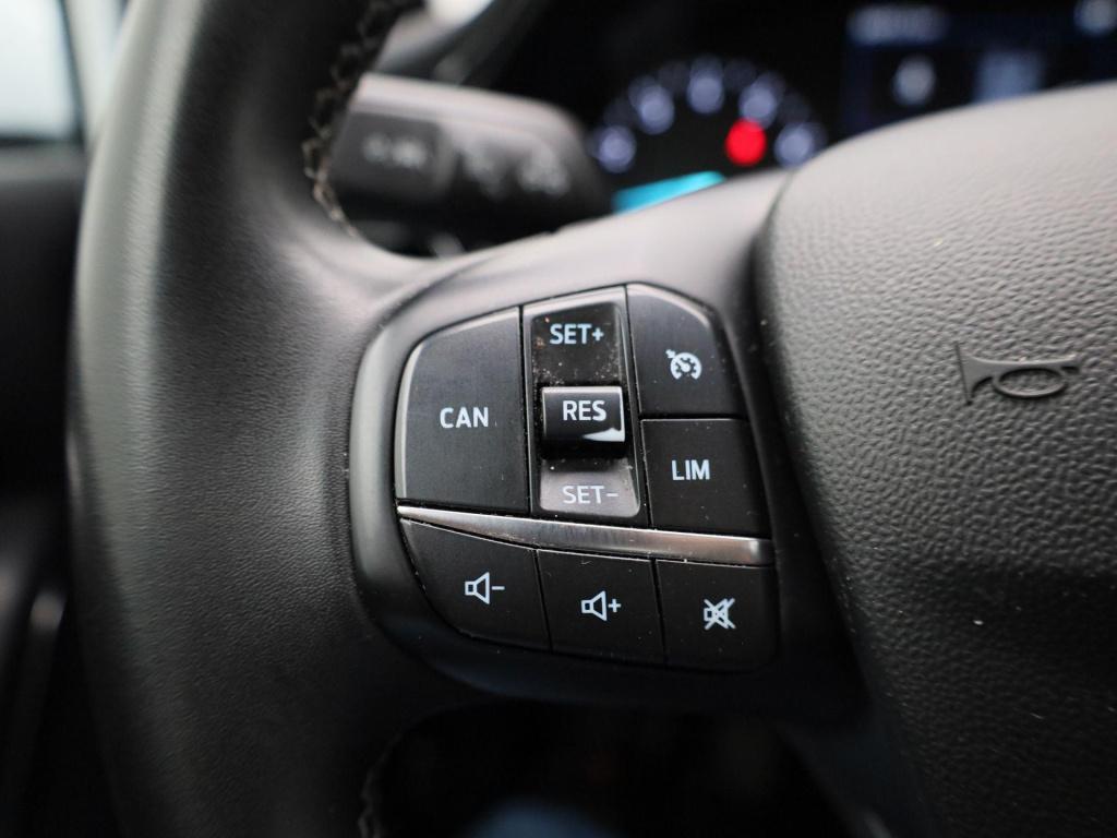 Ford Fiesta 1.0 ecoboost hybrid titanium | parkeer sensoren | cruise contro