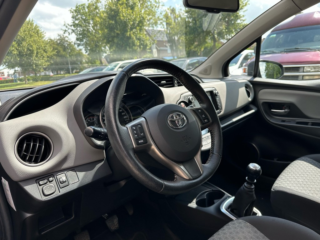 Toyota Yaris 1.3 vvt-i aspiration
