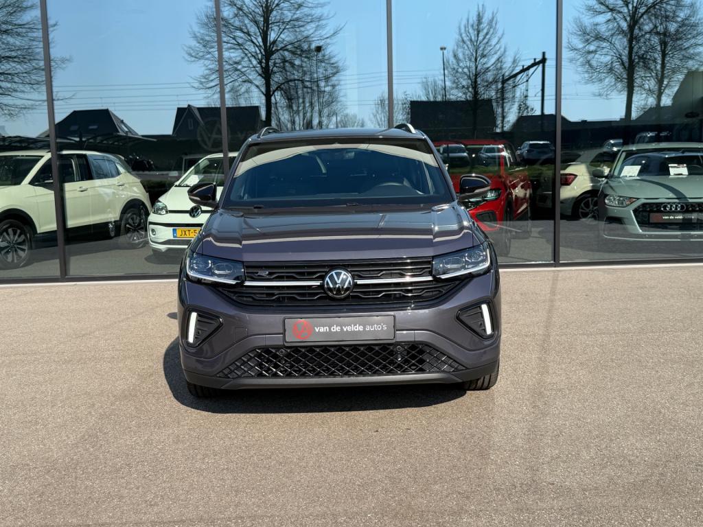 Volkswagen T-cross 1.5 tsi 150pk dsg r-line | black style | trekhaak | iq l