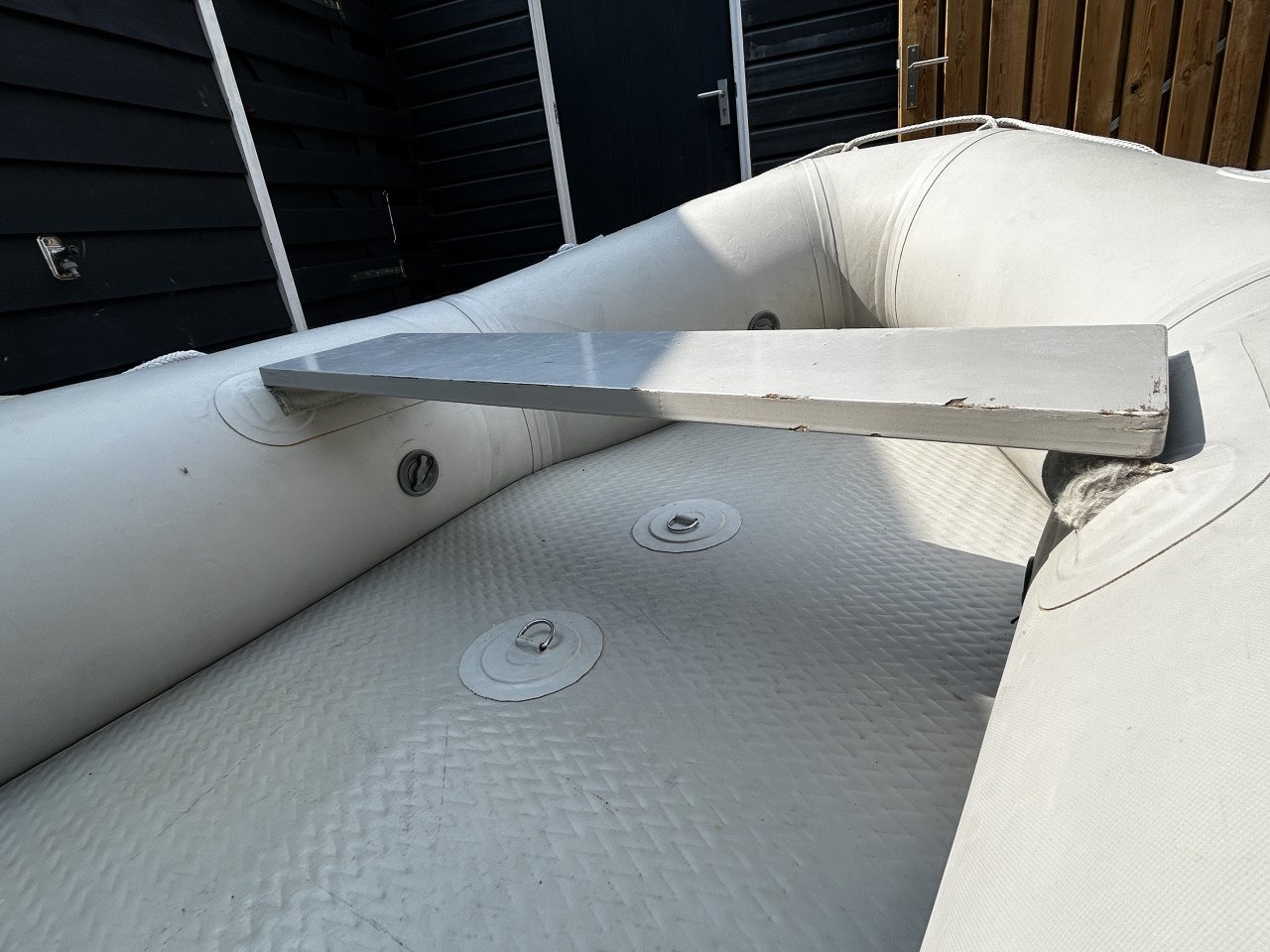 Rubberboot met motor