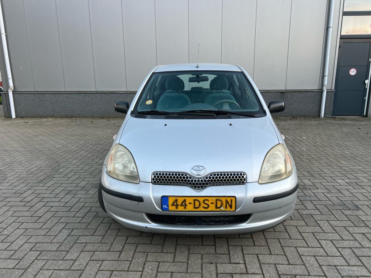 Toyota Yaris 1.0-16V VVT-i Sol Jaar Apk