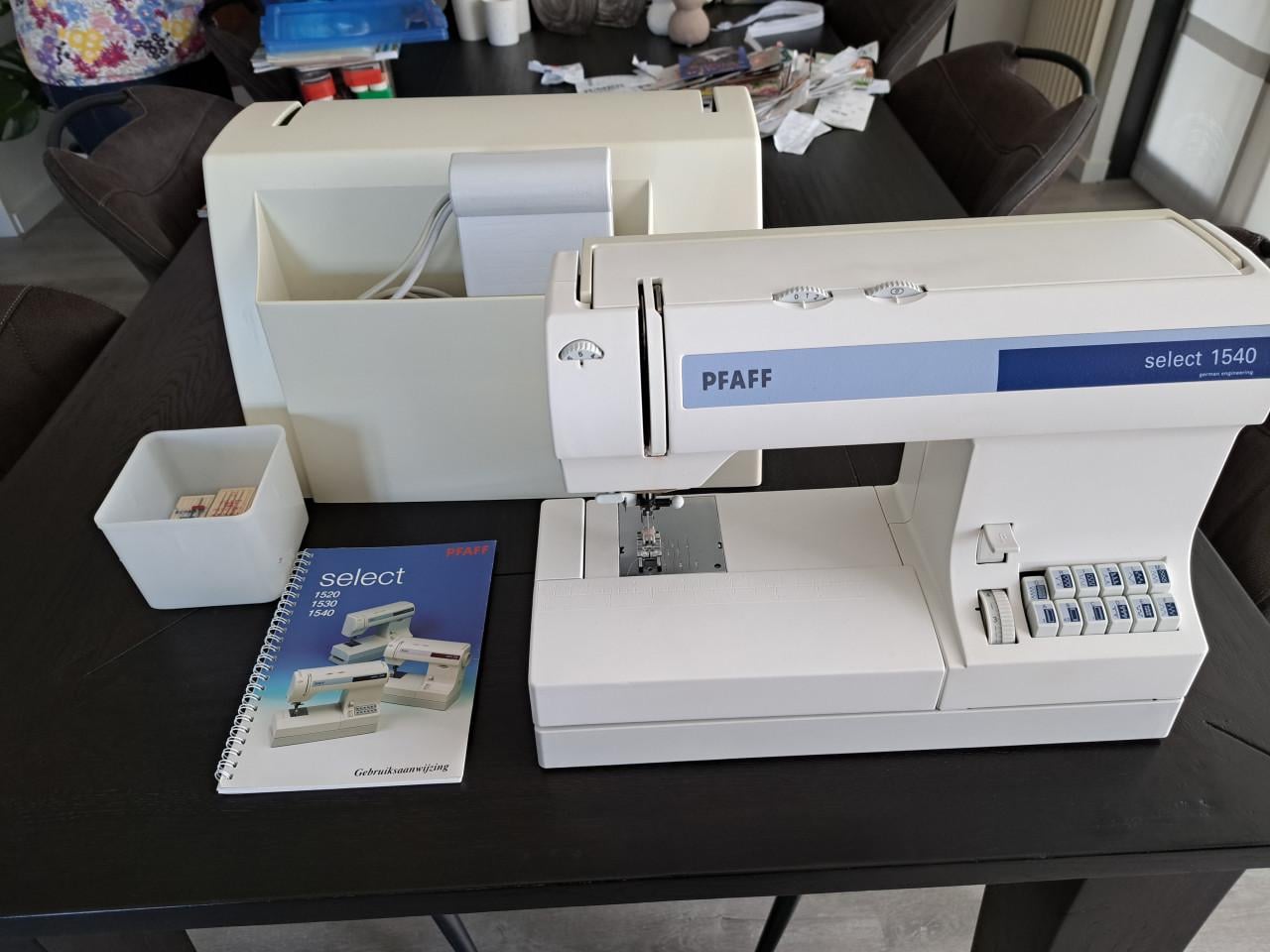 Naaimachine PFAFF select 1540