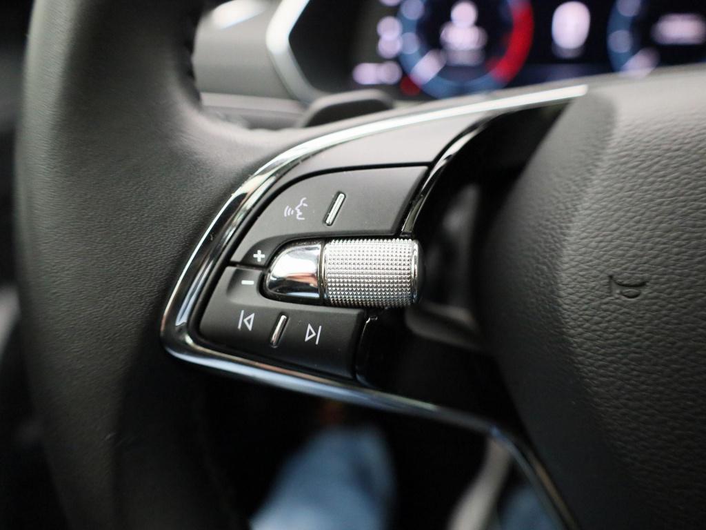 Skoda Octavia combi 1.0 e-tsi business edition plus | automaat | panoramada