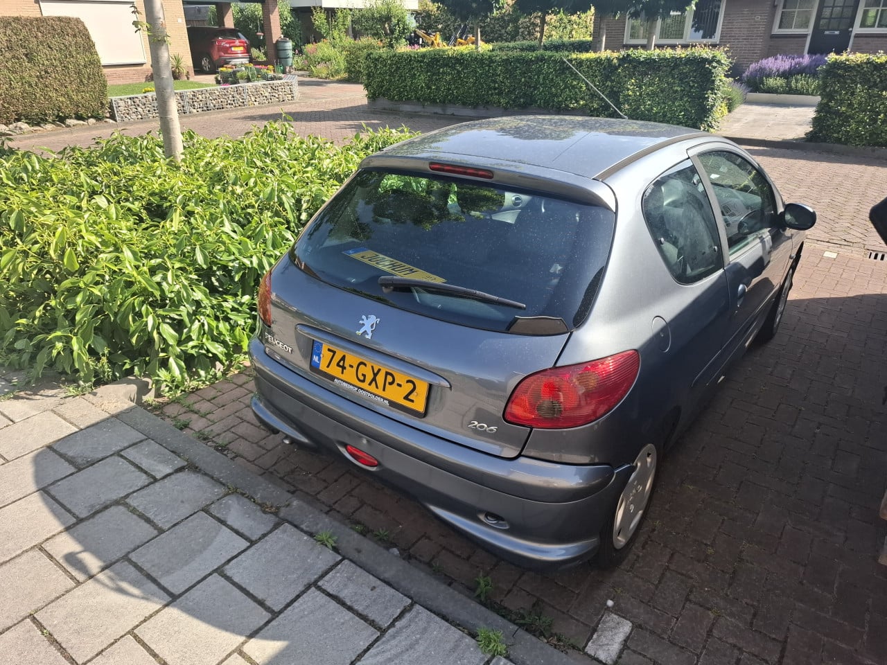 Peugeot 206 te koop