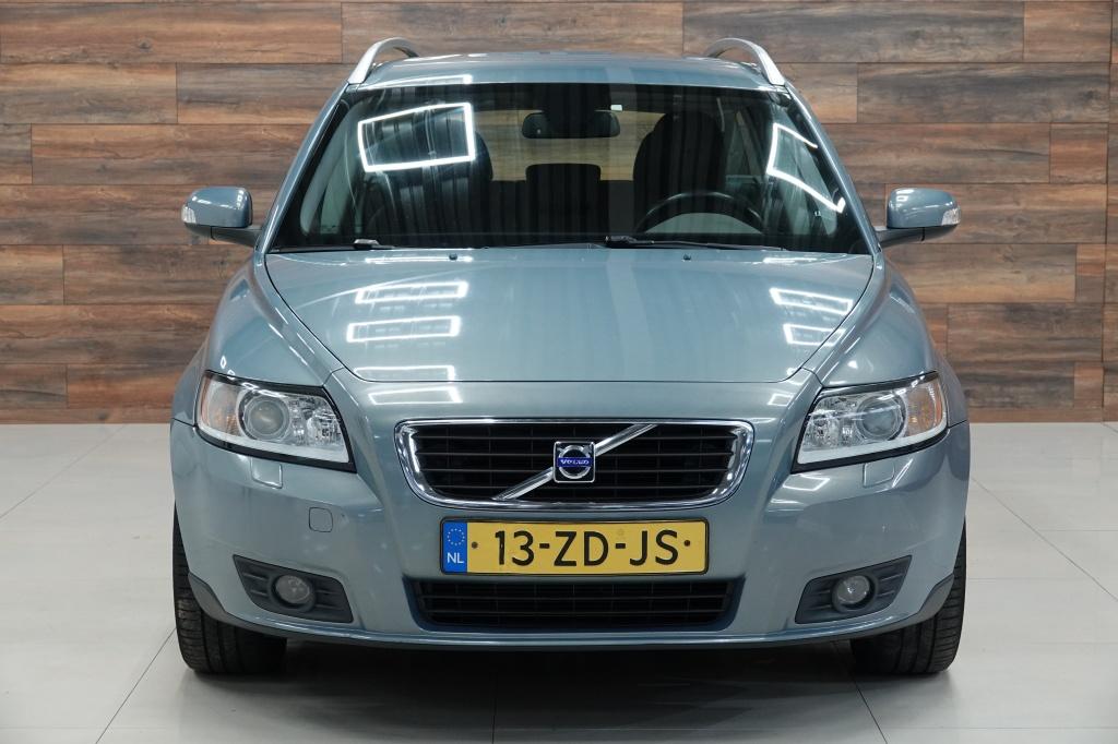 Volvo V50 1.8 edition i cruise | trekhaak | airco |