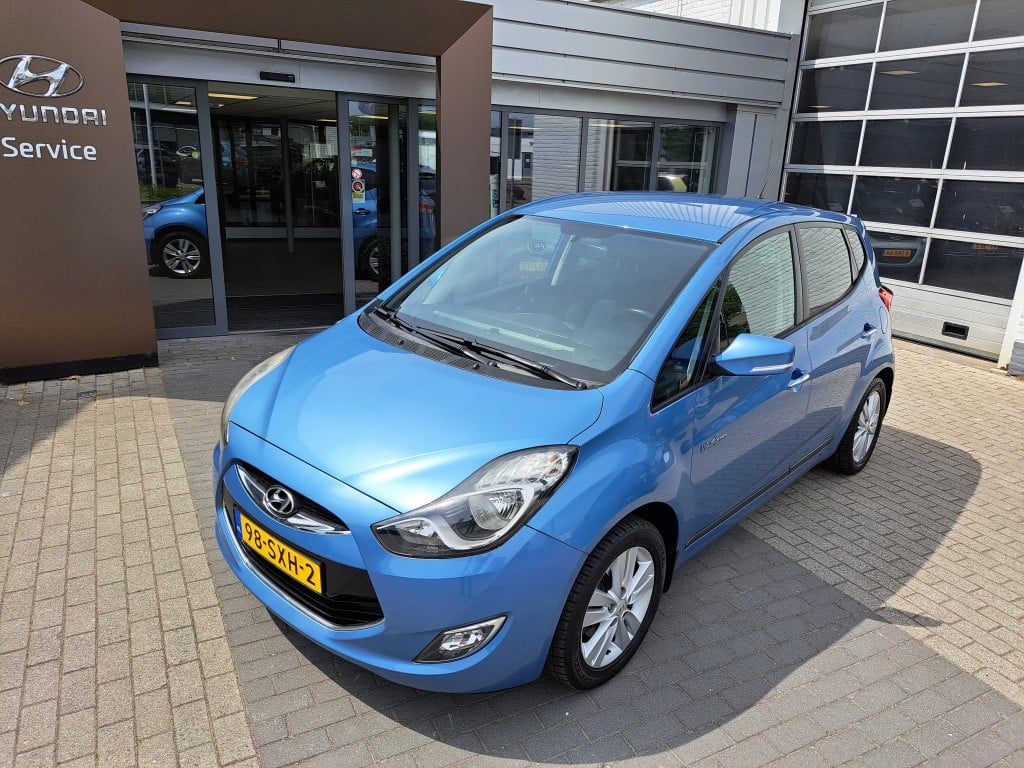 Hyundai Ix20 1.6i i-vision | trekhaak | navigatie | camera | cruise control