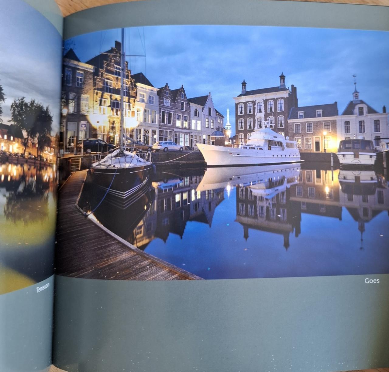 Zeeuws venster - Een mooie herinnering, door Chris Platteeuw.