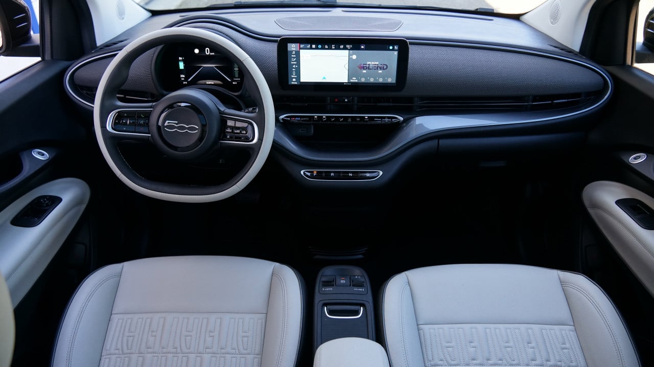 Fiat 500 La Prima 42 kWh Leder Pano Camera 94.9% SOH