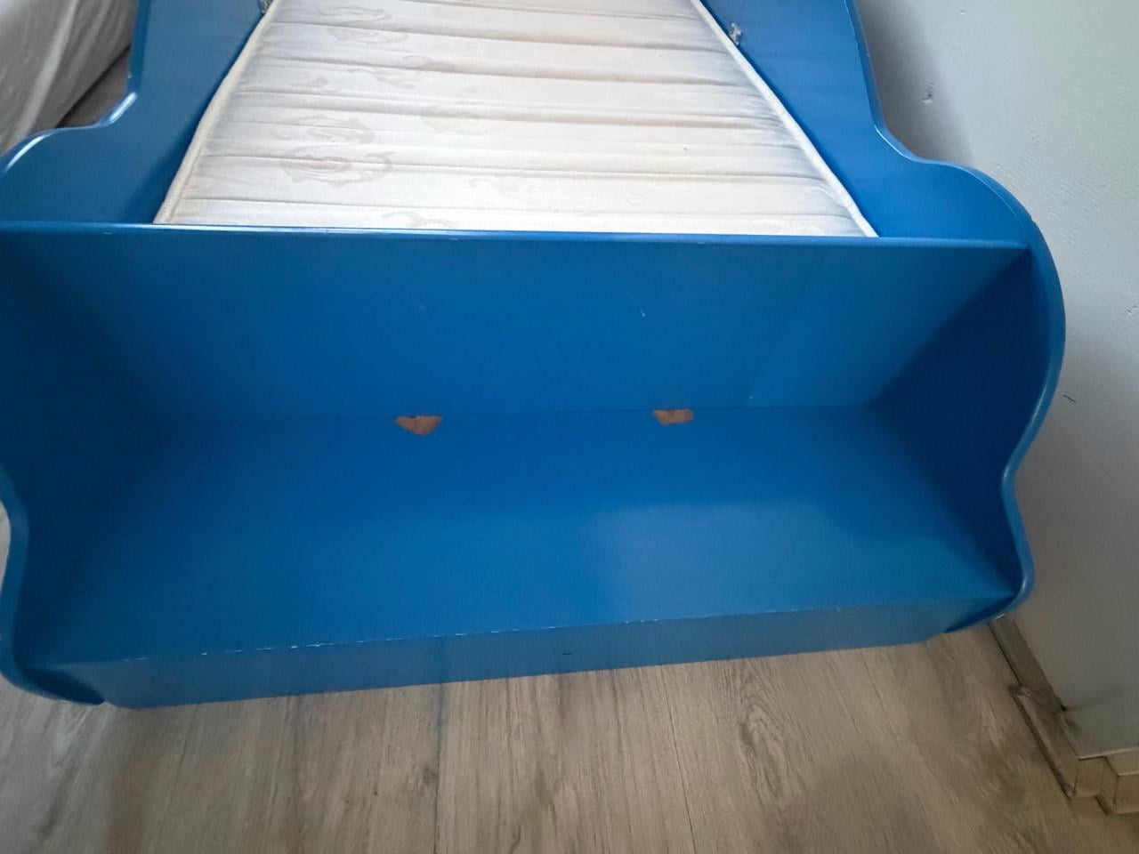 Gratis af te halen peuterbed