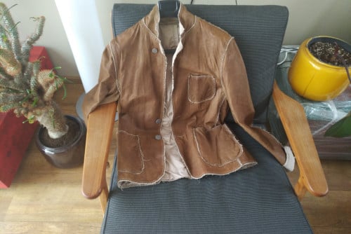 Dolce & Gabbana 100%lambskin. Nieuwstaat mt48. 1600 euro new