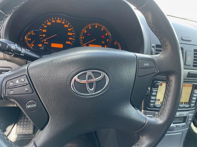 Toyota Avensis Station Business Edition