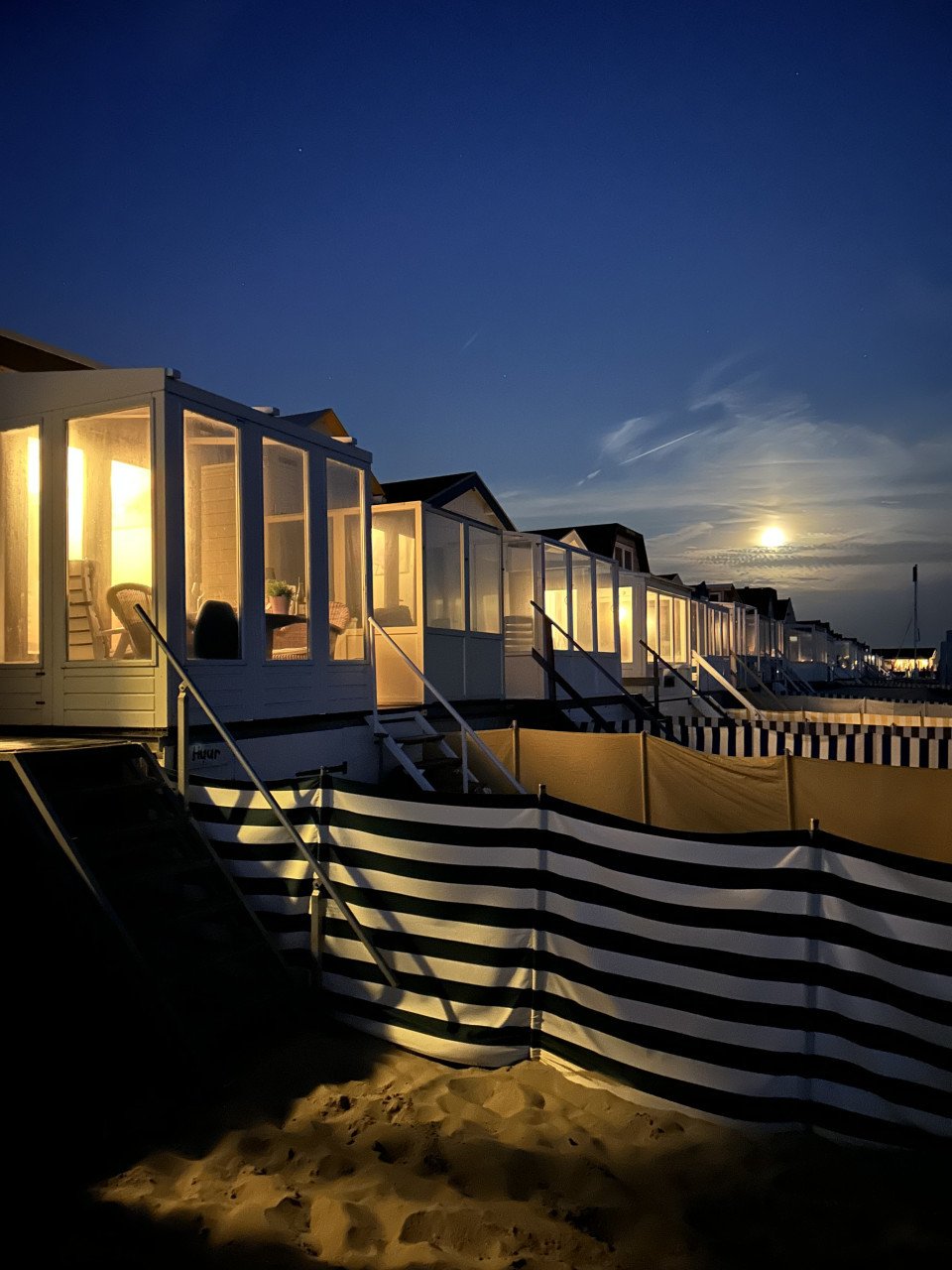 Strandhuisje te huur