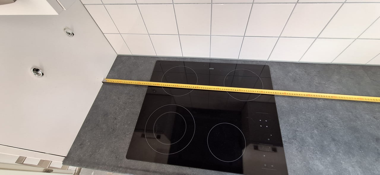 Keuken hoek opstelling met Atag apparatuur