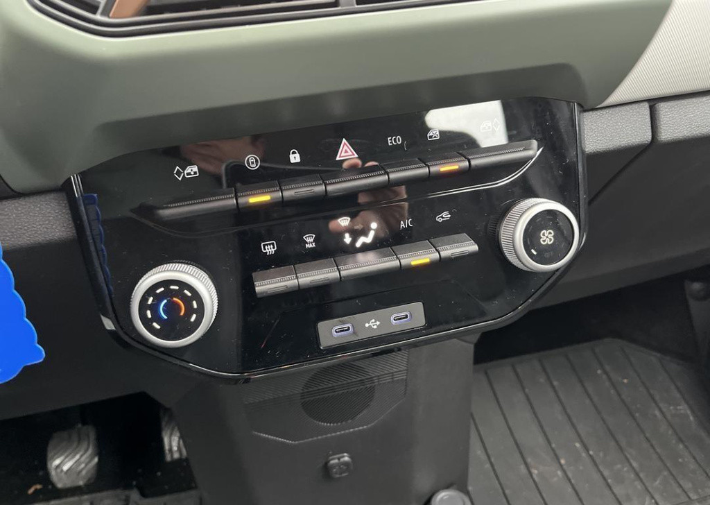 Dacia Spring extreme 65 - demo