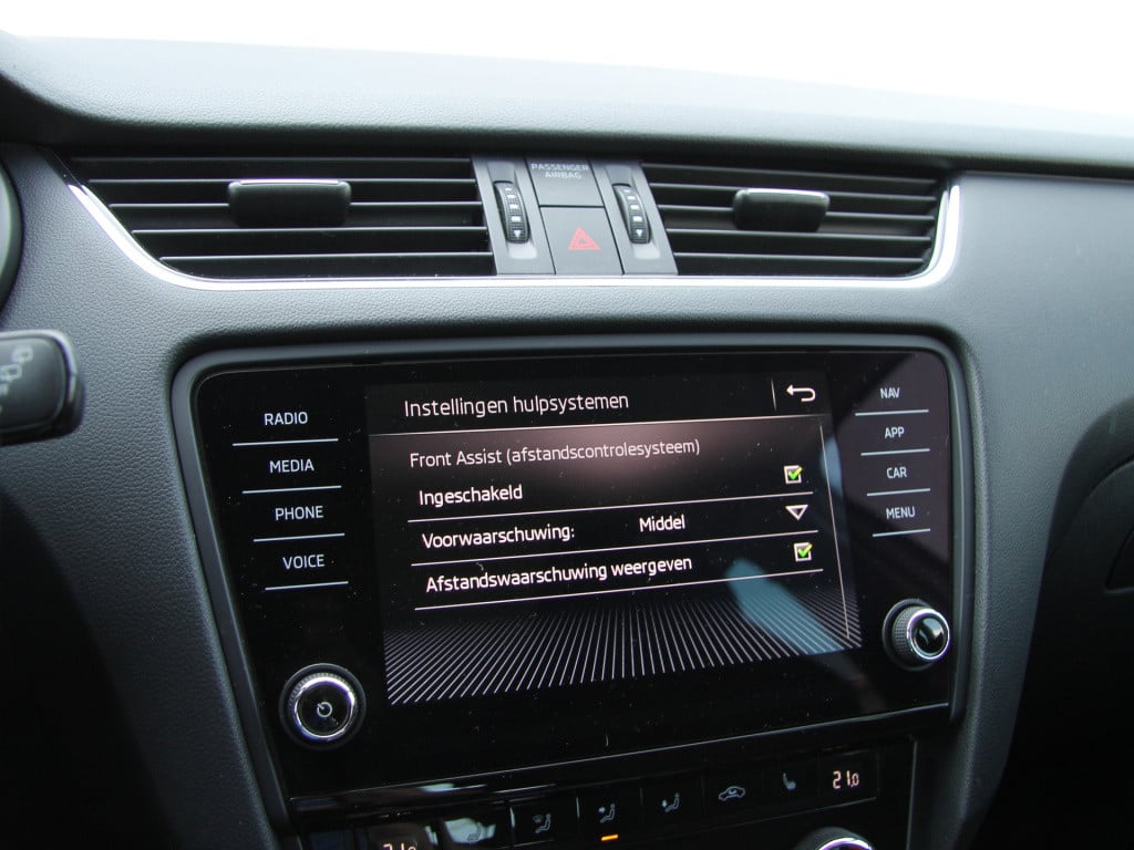 Skoda Octavia combi 1.0 tsi 116pk dsg style sport | kuipstoelen