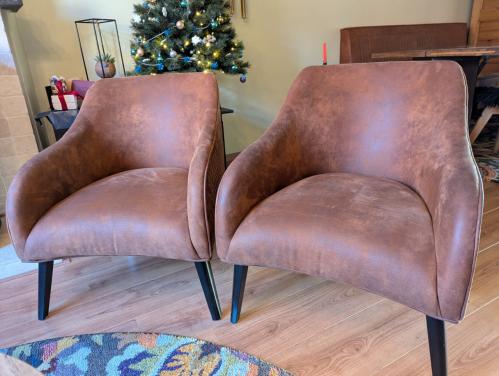 2 prachtige stoeltjes / fauteuil congac