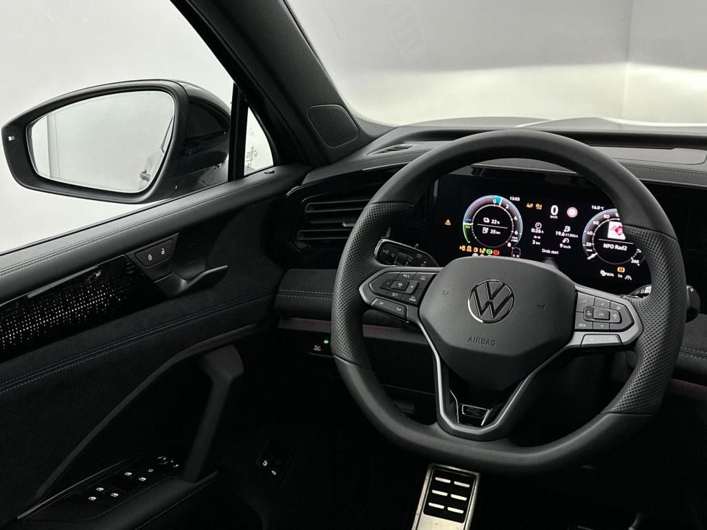 Volkswagen Tiguan r-line edition 1.5 ehybrid 150 kw / 204 pk suv 6 v