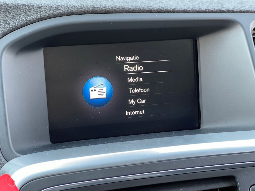 Volvo V60 t3 153pk dynamic ed| navi| climate| stoel.verw| pdc