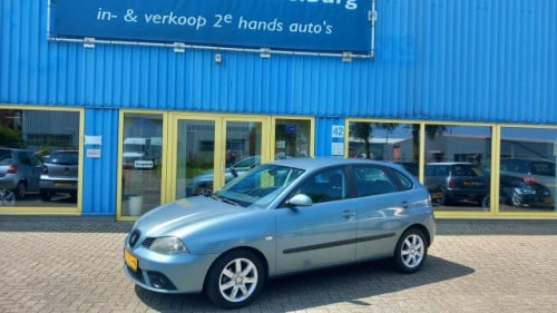 Seat IBIZA 1.4 16v Sensation 5deurs bj:2006 airco-lm velgen