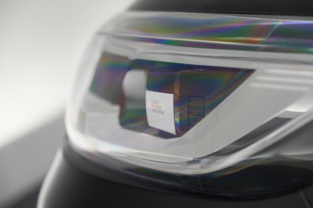 Renault Kadjar tce 140 edc techno | trekhaak | camera | panoramadak | dodeh