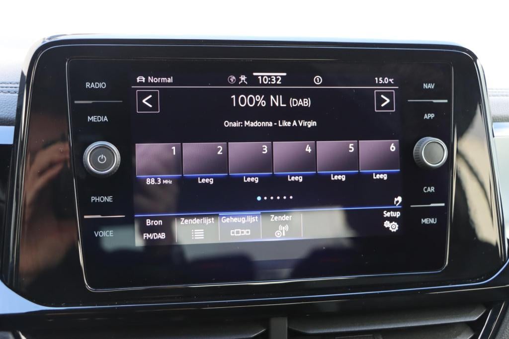 Volkswagen T-roc 1.5 tsi r-line 150pk dsg7