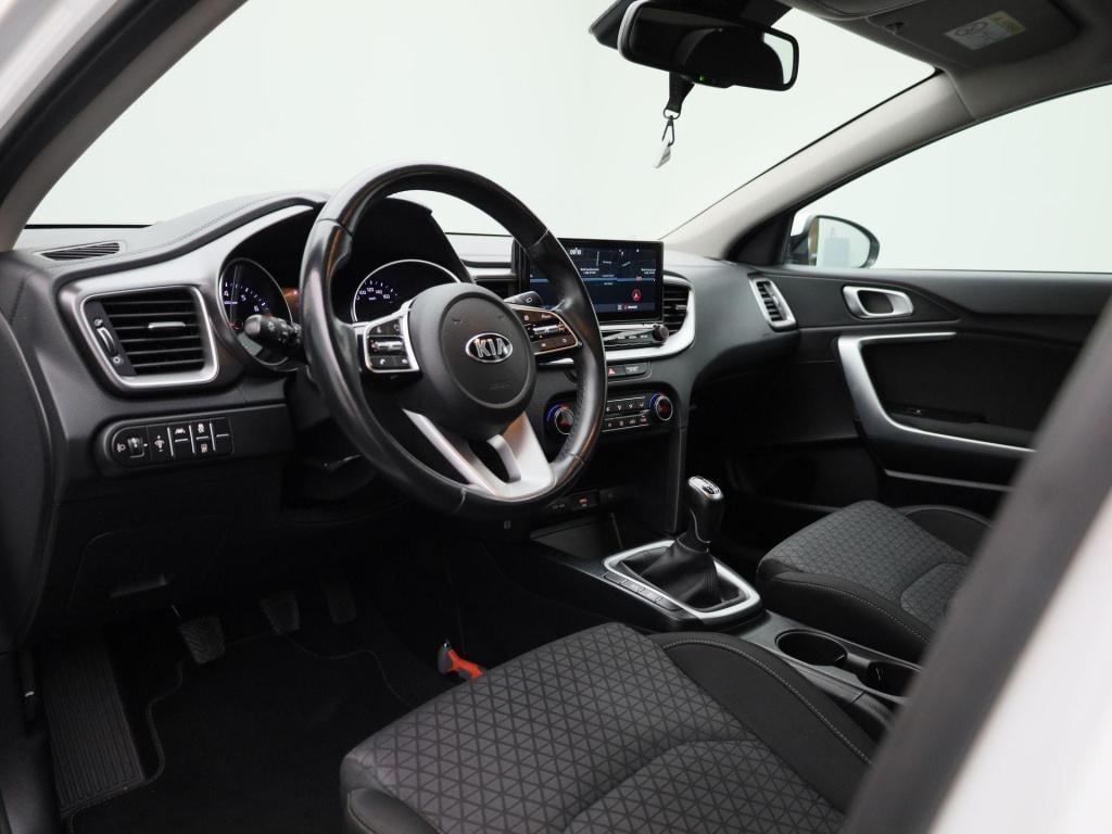 Kia Ceed Sportswagon 1.0 t-gdi dynamicline | apple carplay | climate contro