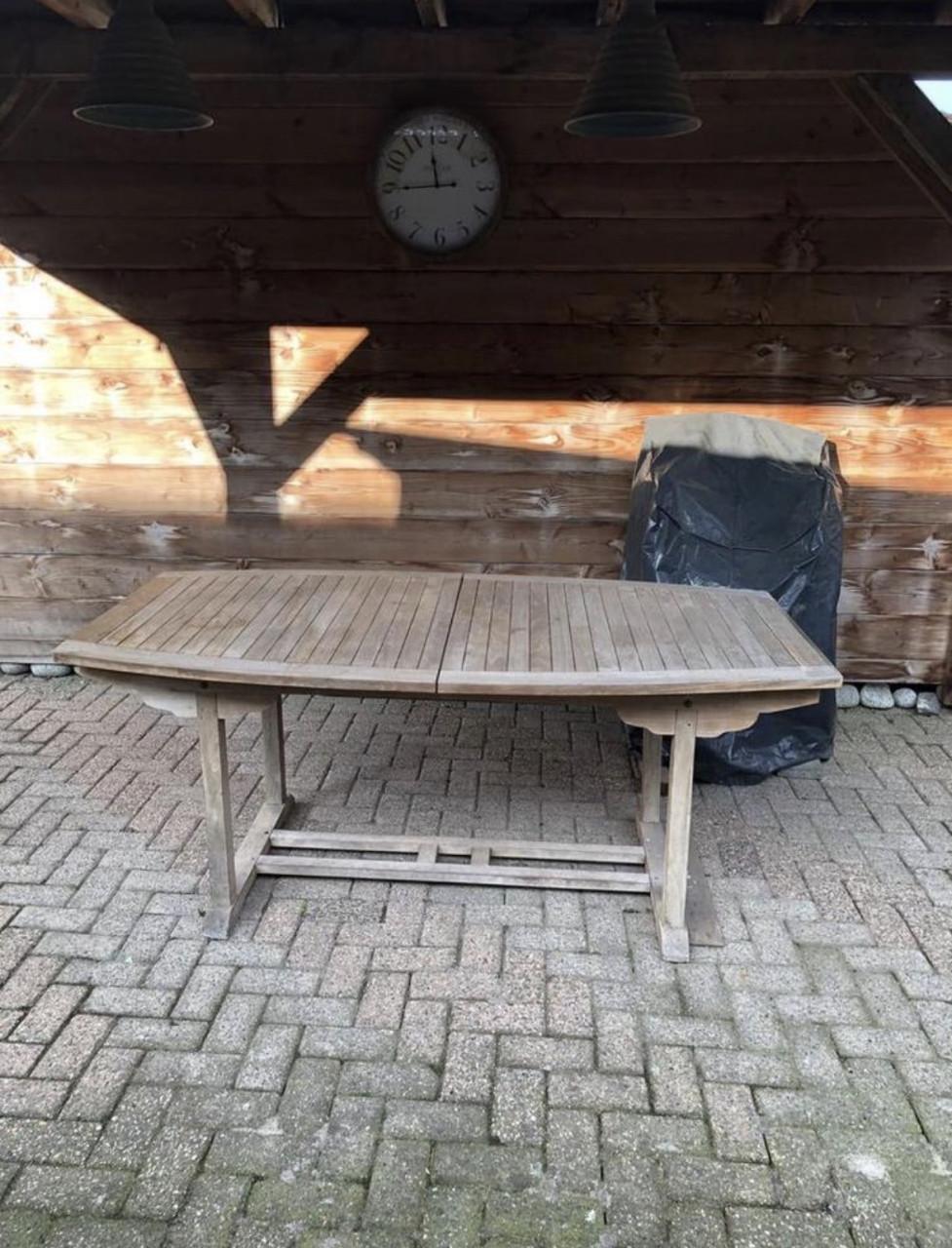 Tuintafel 6-8 persoons