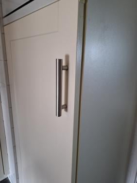 Handvatten keukenkasten