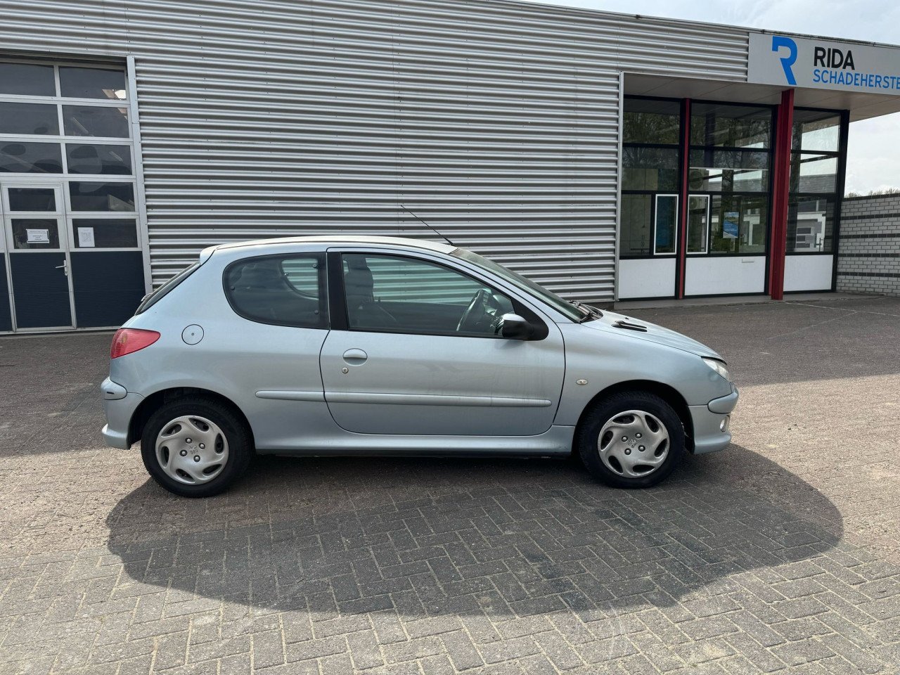 Peugeot 206 bj 2004 1000 euro