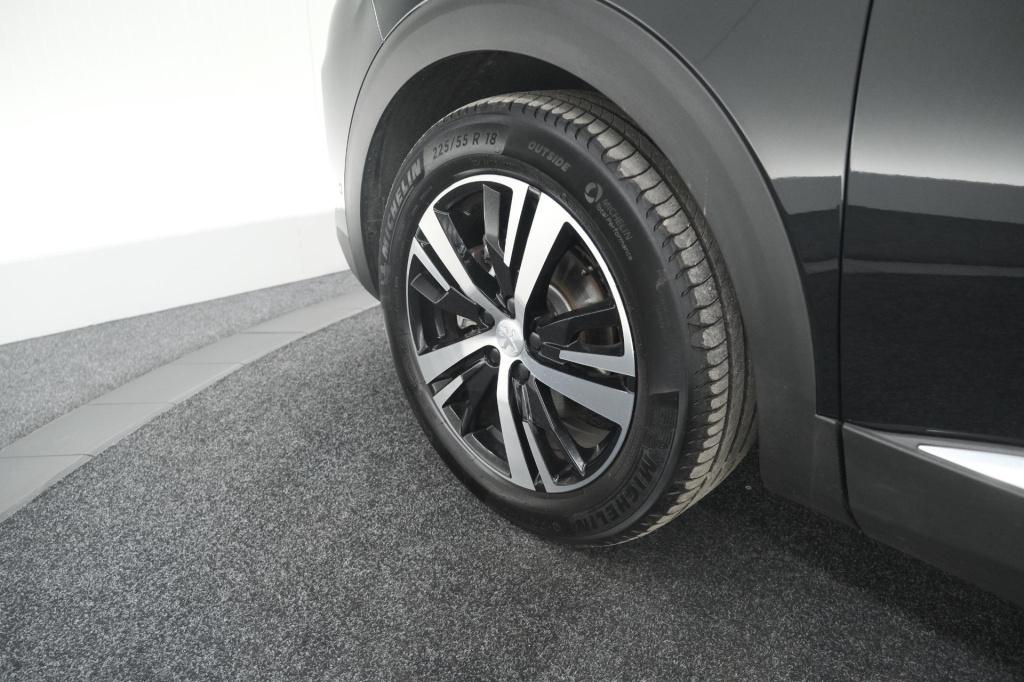 Peugeot 5008 hybrid 136 e-dcs6 gt | camera | dodehoekdetectie | navigatie |