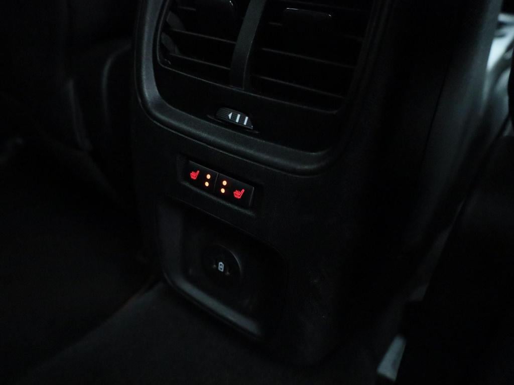Ford Kuga 2.5 phev st-line x | trekhaak | climate control | adaptieve cruis